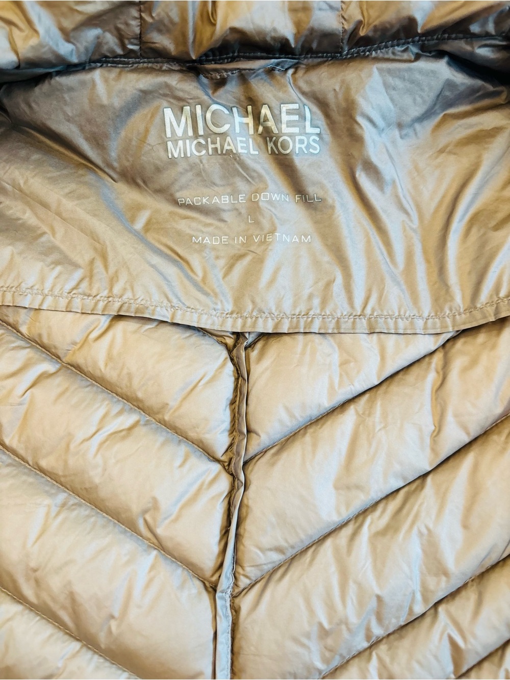 Michael Kors Packable Down Brown Quilted Hooded Puffer Jacket size Large - Picture 5 of 12